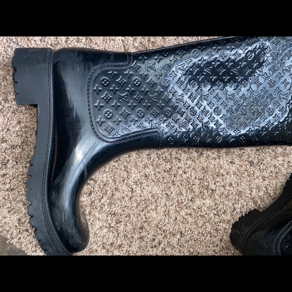 Louis Vuitton Rain Boots size 39 - Picture 7 of 10